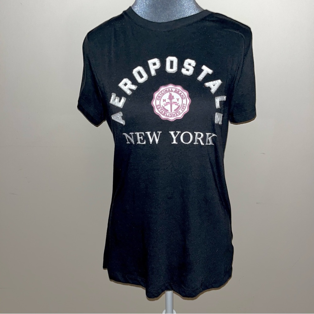 Aeropostale Women's Black Graphic Tee